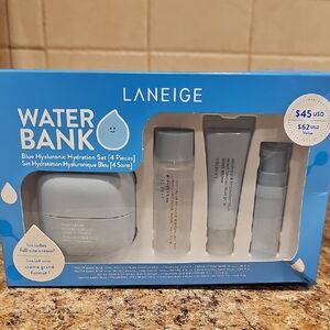 LANEIGE Water Bank Hydration Set – Blue Packaging
